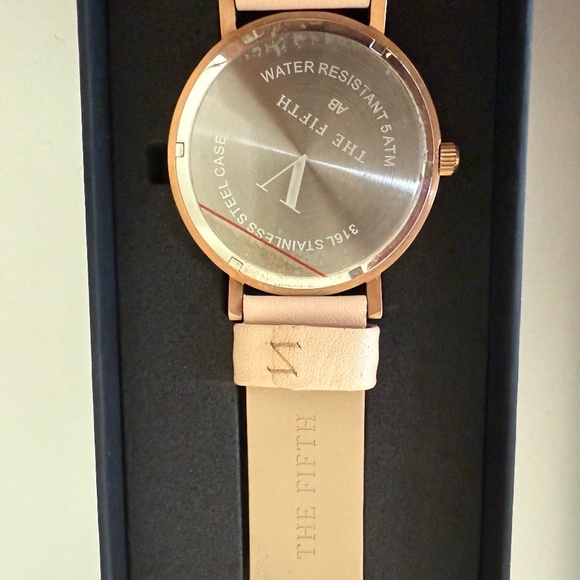 NWOT The Fifth Rose Gold Watch - Picture 7 of 8